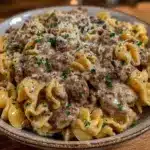 one-pot ground beef stroganoff - featured image