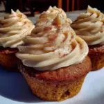 pumpkin spice latte cupcakes - featured image